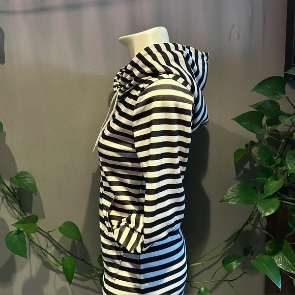 Vintage Black&Cream Striped Hoodie Dress - Picture 3 of 6
